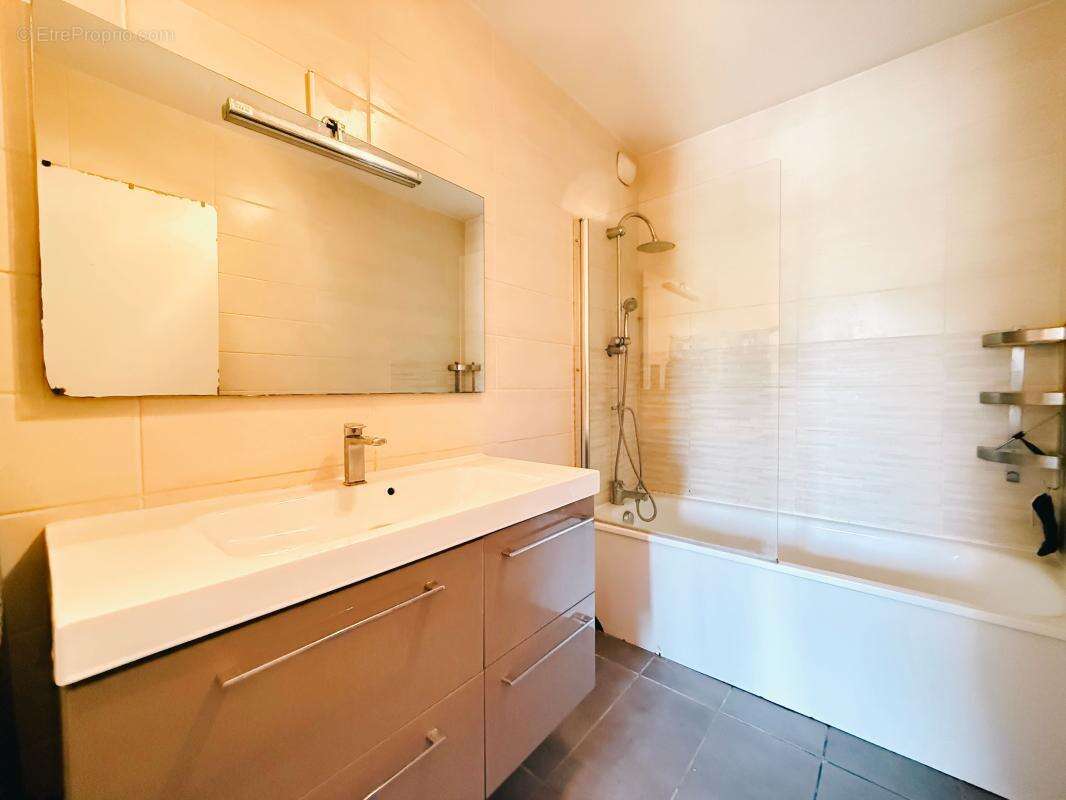 Appartement À Vendre - photo 9