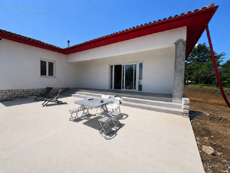 Maison à CLAIRAC