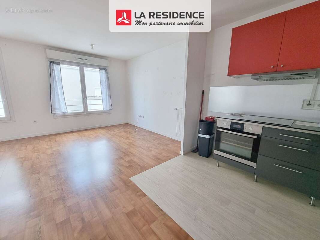 Appartement 55 m² à Stains  - photo 4