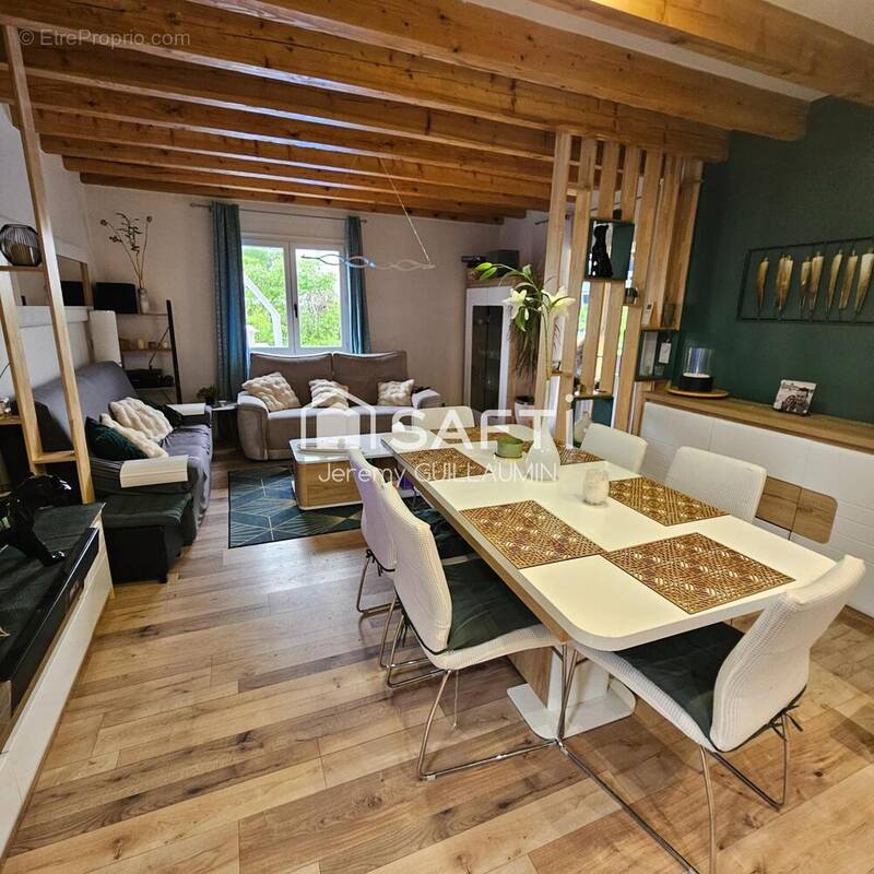 Photo 1 - Maison à CUSSET