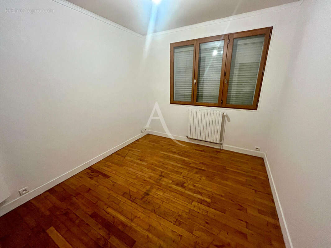 Maison à NANTEUIL-LES-MEAUX