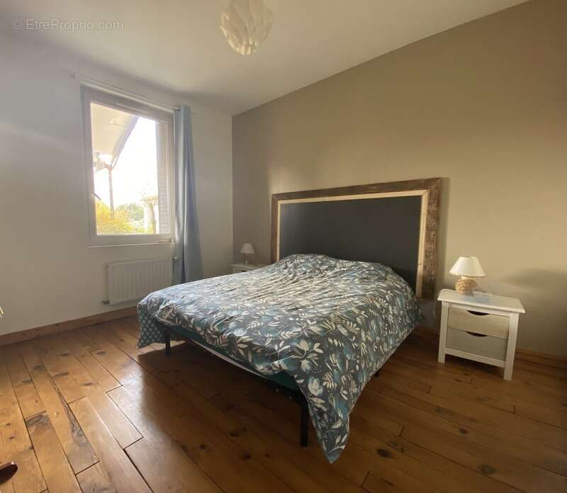 Maison à VAUX-EN-BUGEY