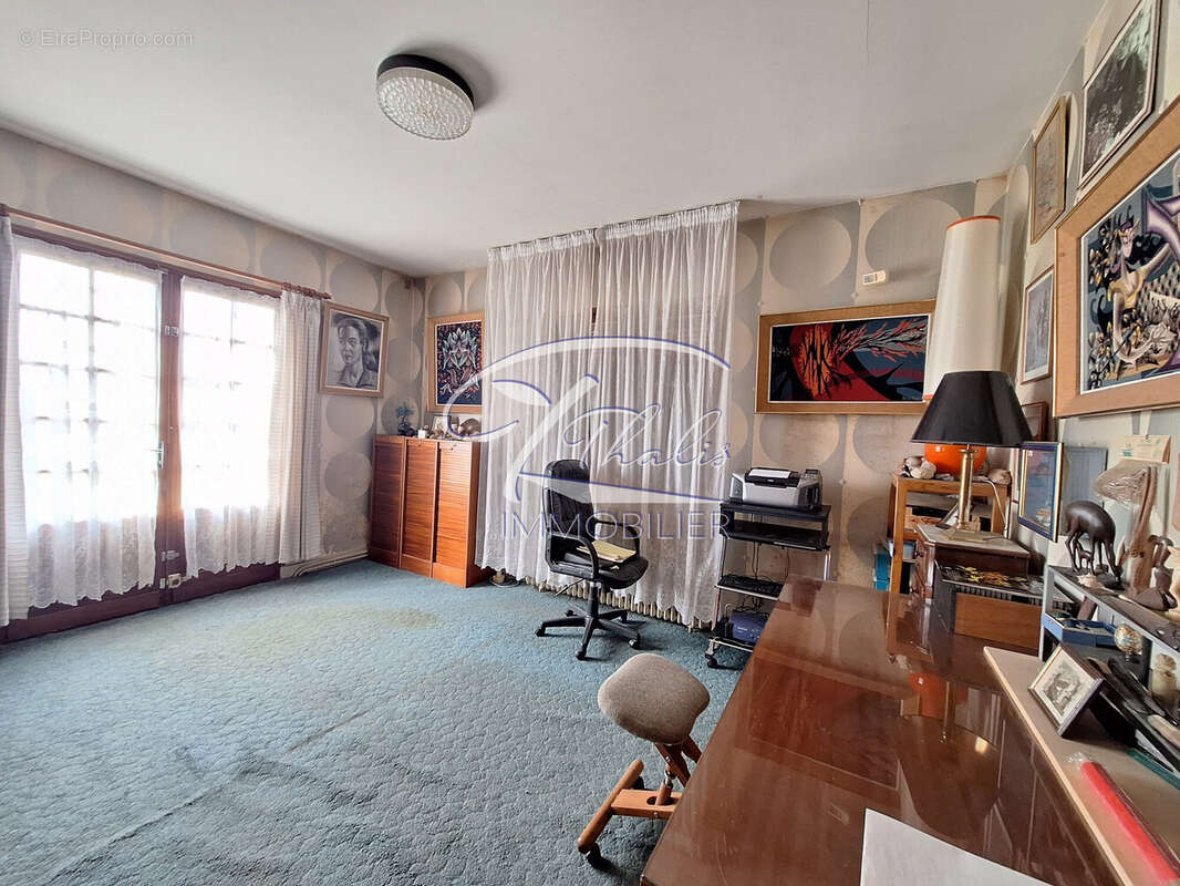 Maison à LA LANDE-DE-FRONSAC