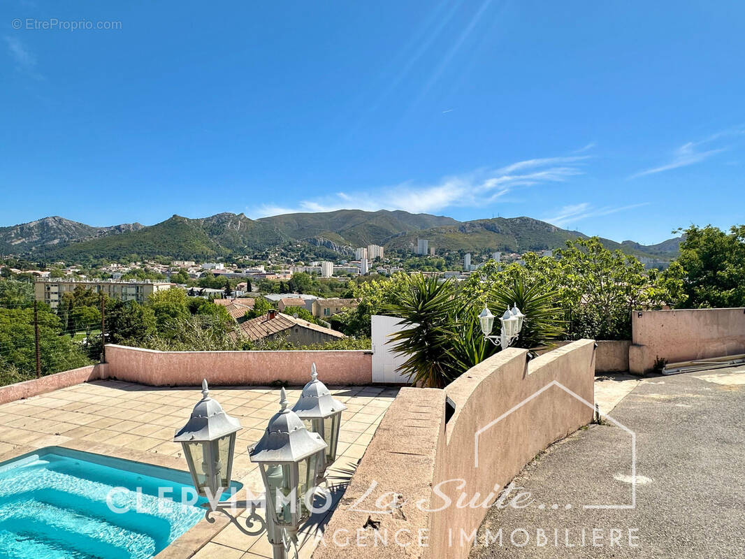 Maison à MARSEILLE-11E