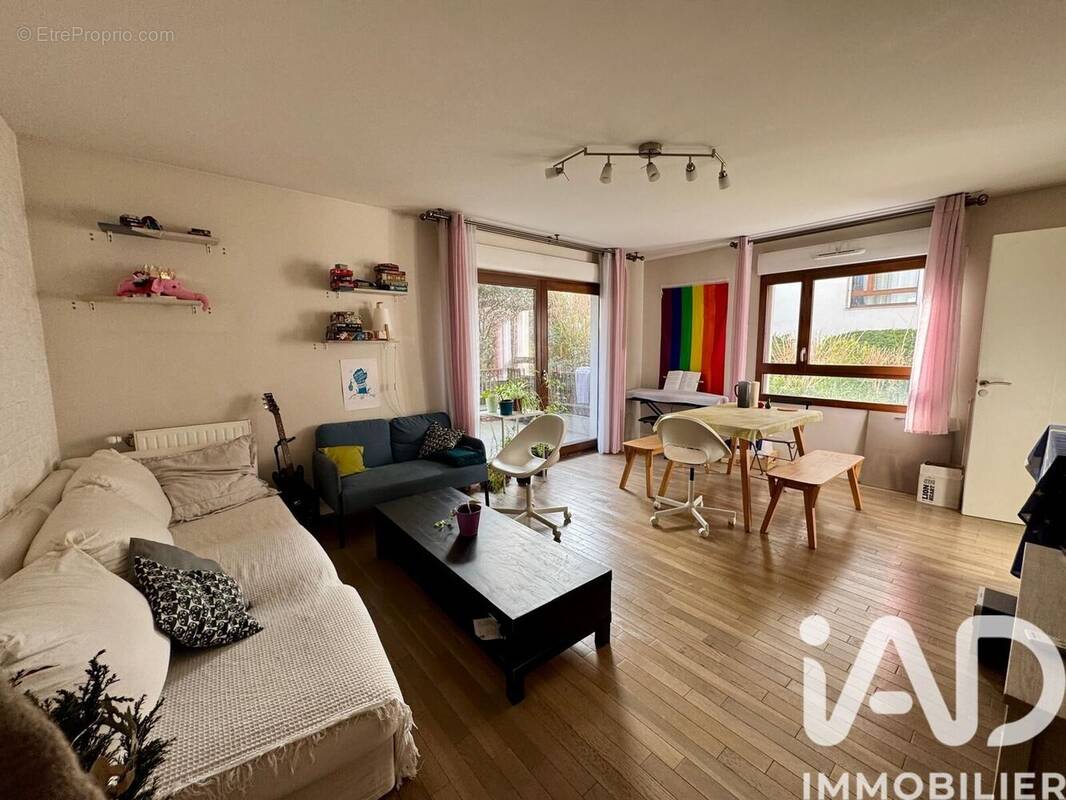 Photo 1 - Appartement à IVRY-SUR-SEINE