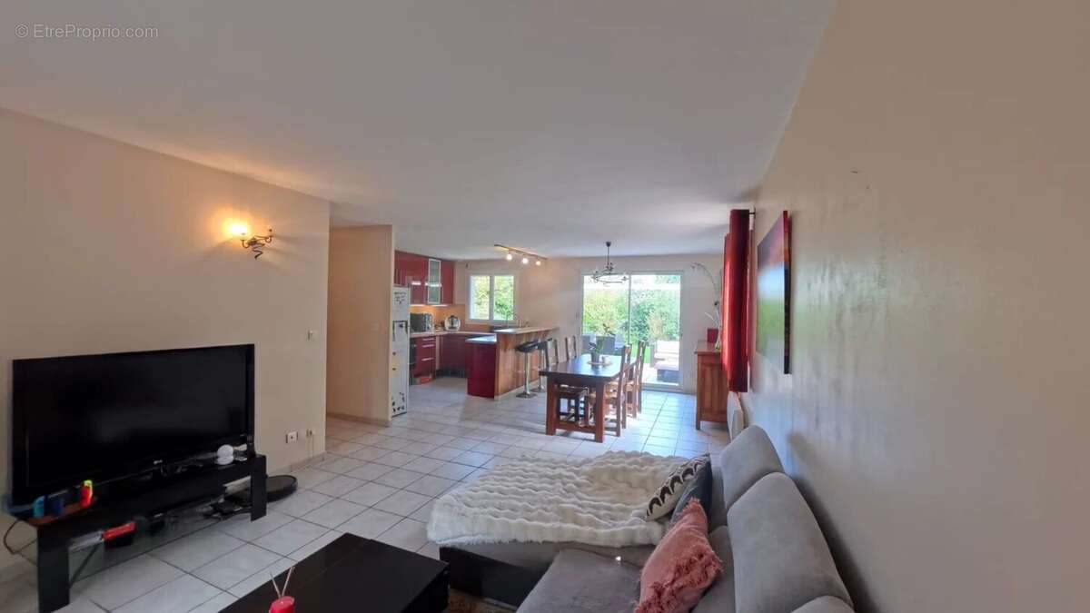 Maison à RAMONVILLE-SAINT-AGNE