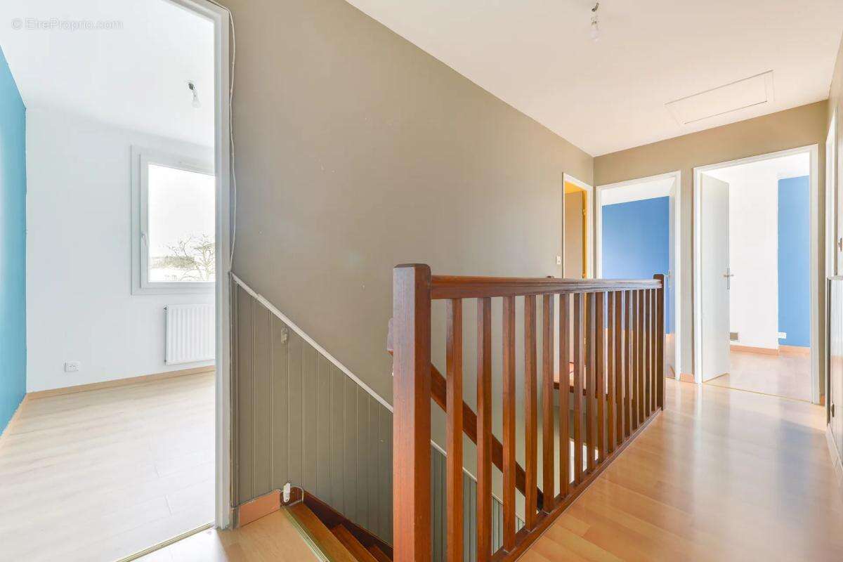 Maison à SAINT-SEBASTIEN-SUR-LOIRE