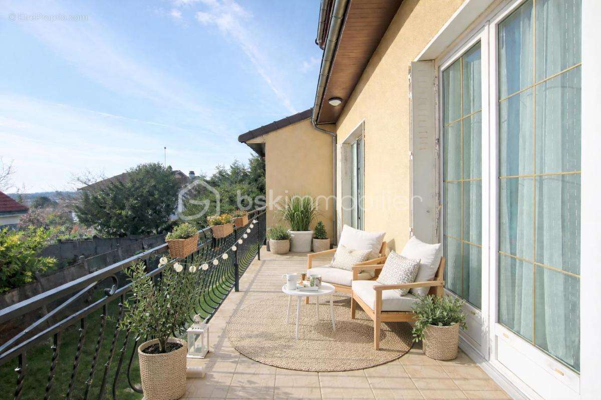 Maison à ROSNY-SOUS-BOIS