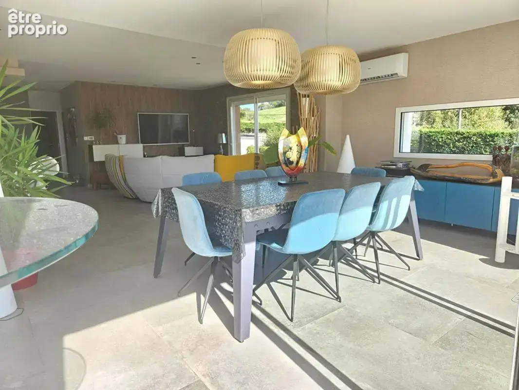Maison Satolas Et Bonce 4 pièce(s) 126.28 m2 - photo 7