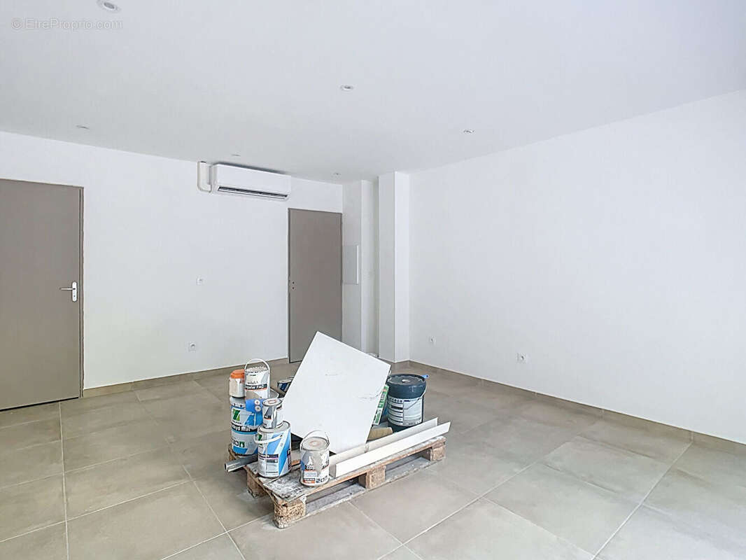 Appartement à ROQUEVAIRE