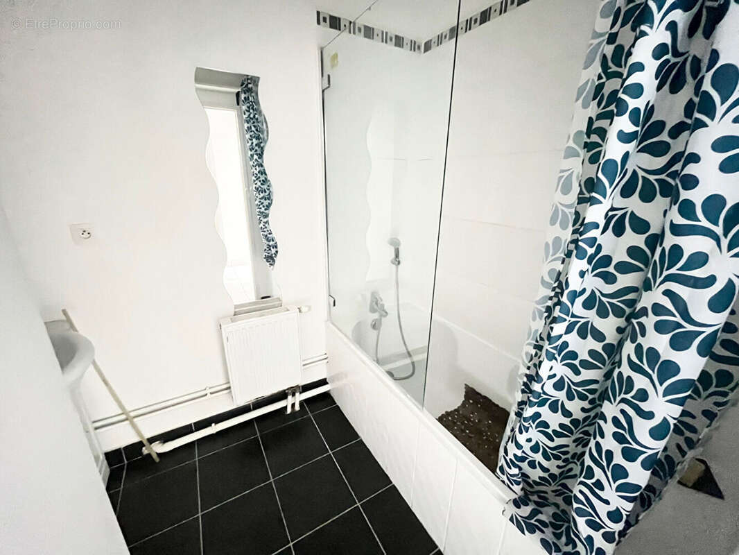 Appartement à LA MADELEINE