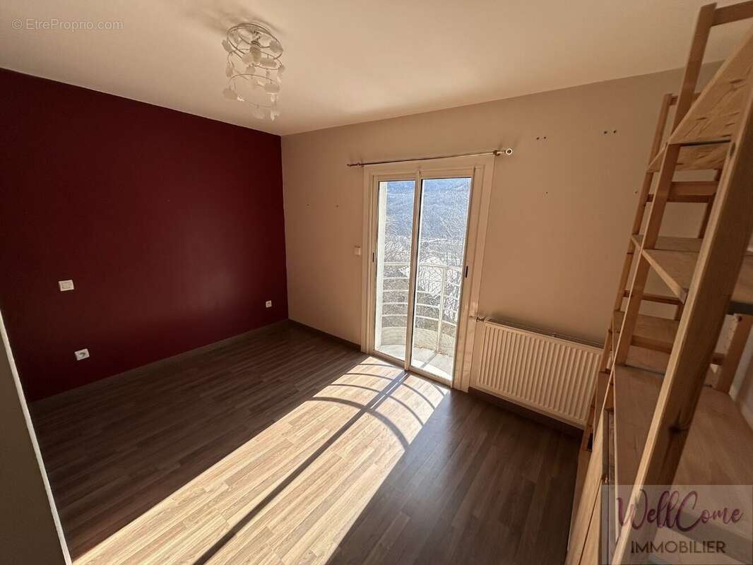 Maison à SAINT-MICHEL-DE-MAURIENNE