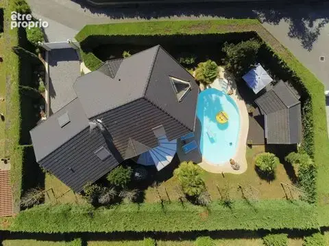 Maison 220 m² à Evian-Les-Bains  - photo 2