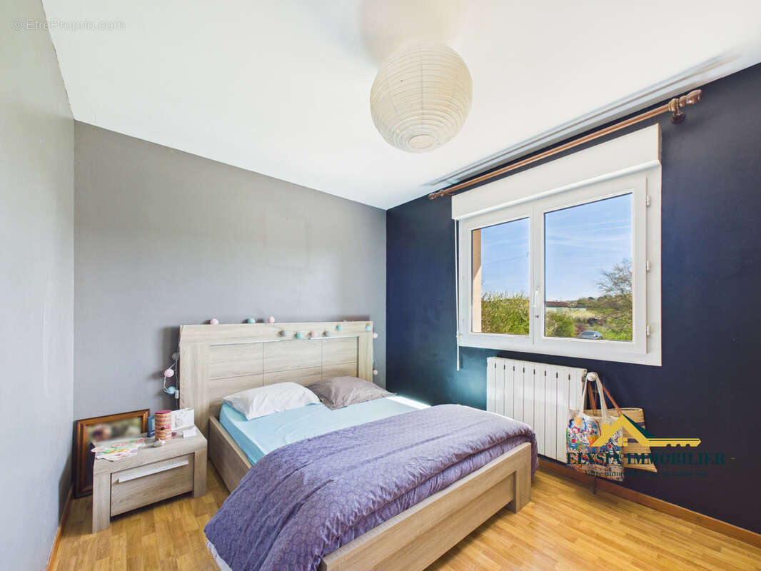 Maison à COLOMBEY-LES-BELLES