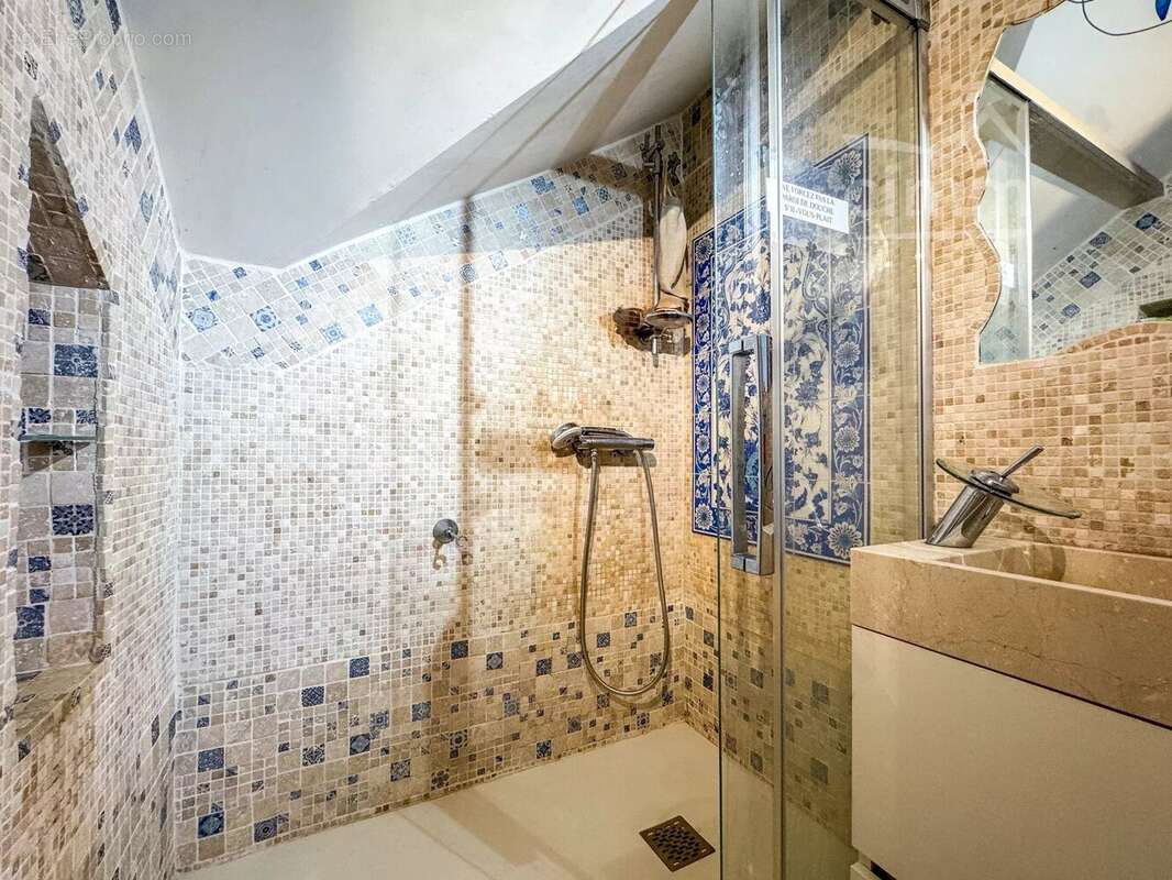 Maison à MONTBONNOT-SAINT-MARTIN