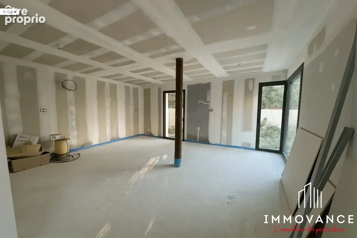Appartement 4 pièces 104 m² à vendre à Castries (34160) - photo 2
