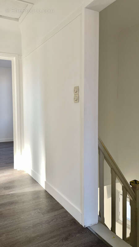 Maison 3 pièces avec cour - photo 14