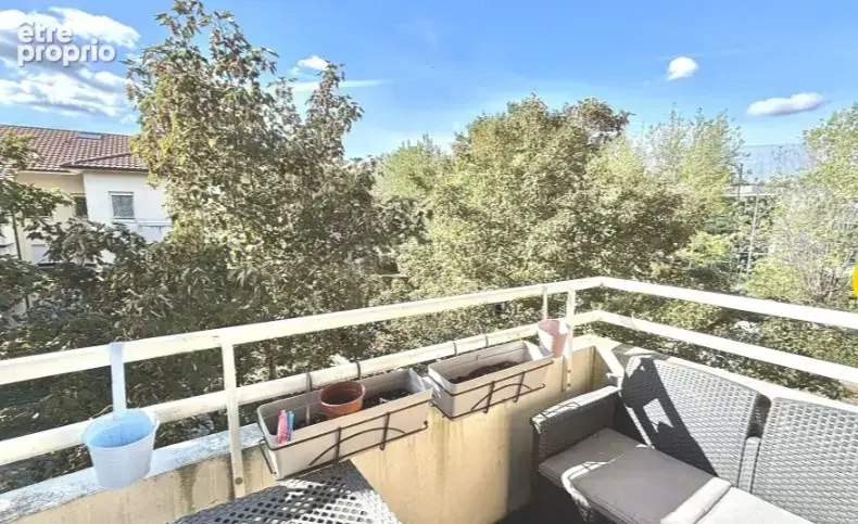 Beau 3 pieces+ balcon + parking - photo 3