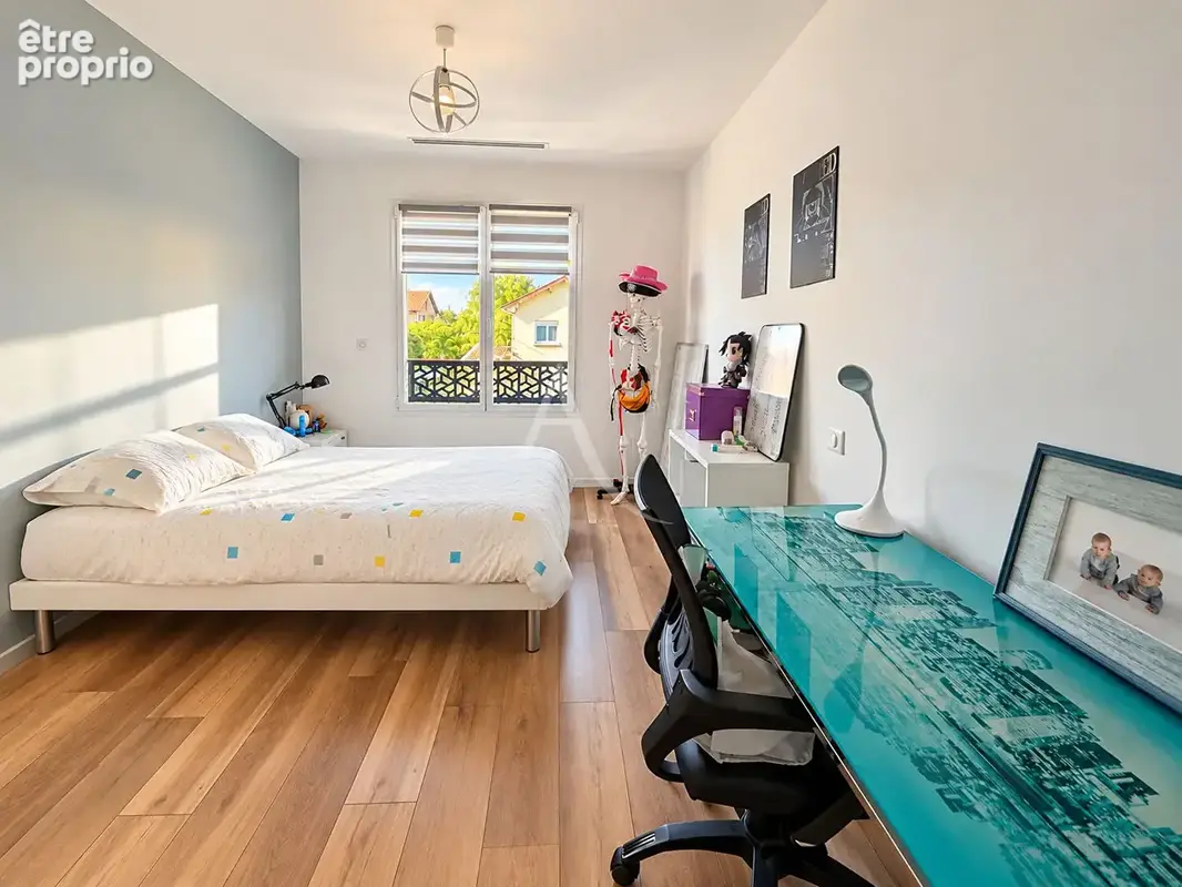 10 mns Gare Maison contemporaine 2022 - photo 17