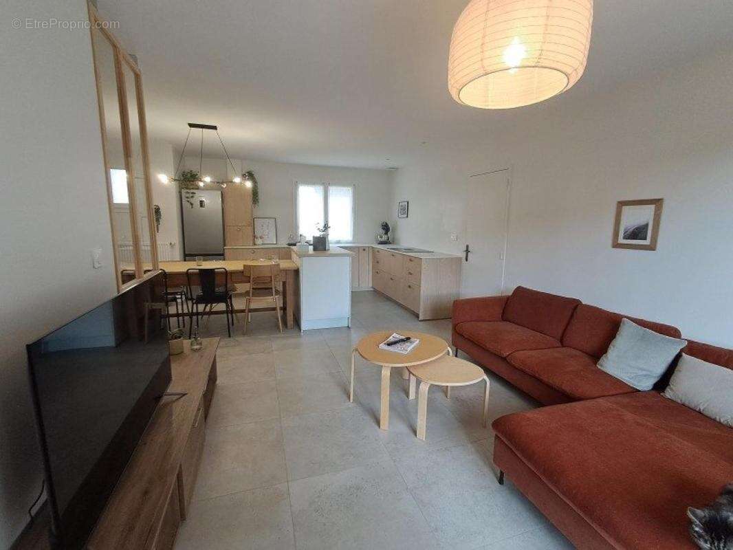 Pavillon de qualite 115 m2 à brette les pins - photo 2
