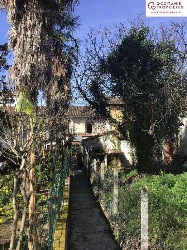 Maison à L'ISLE-EN-DODON