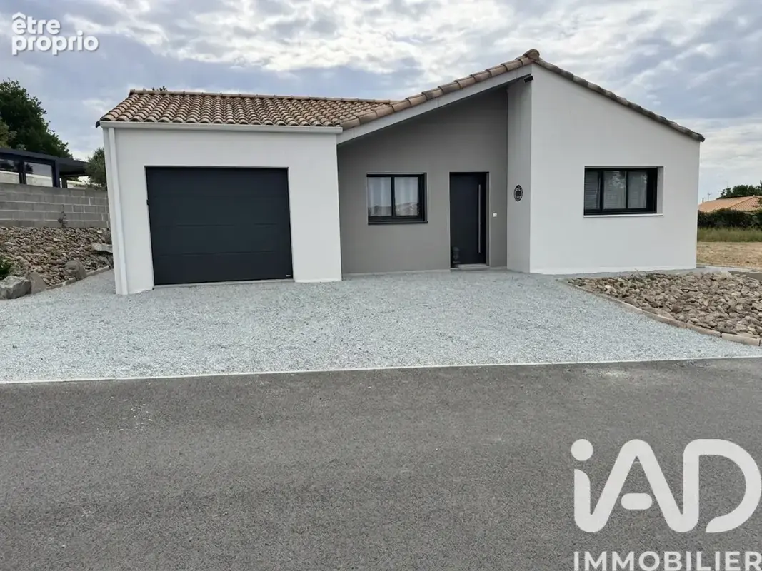 Photo 1 - Maison à LA CHATAIGNERAIE