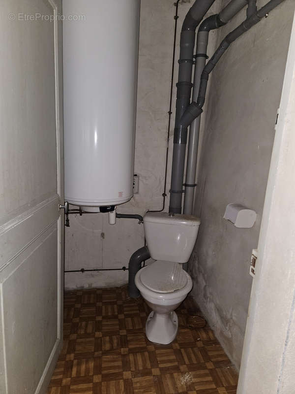 Maison à BUSSIERE-POITEVINE