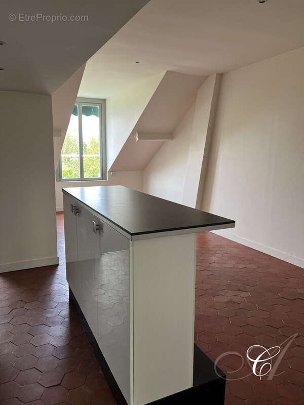 Appartement à VERSAILLES