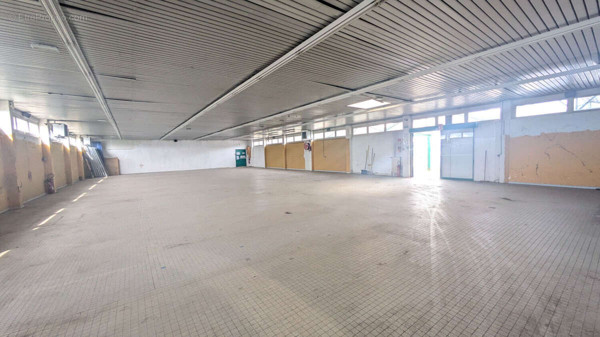 Commerce à FAULQUEMONT