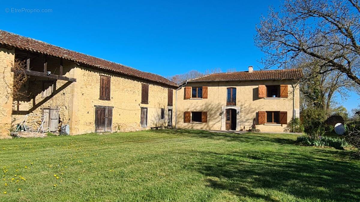 Maison à MARCIAC