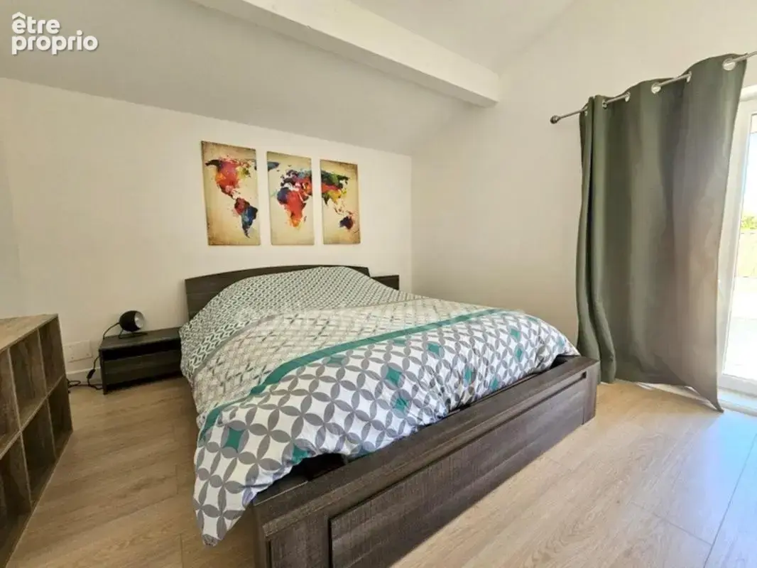 Ensemble immobilier, composé de deux maisons rénovées 135 et 105 m² sur un même terrain de 1900 m² avec piscine Proche de MAGNAC - photo 6
