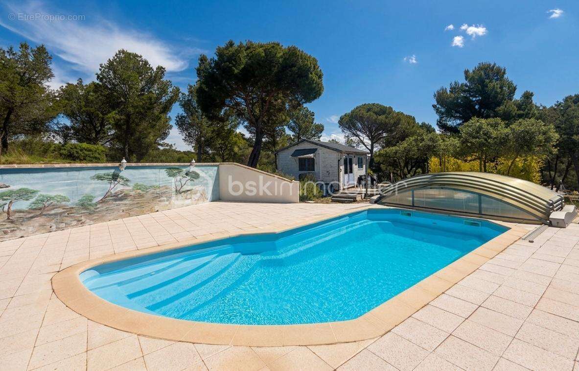 Maison à VENTABREN