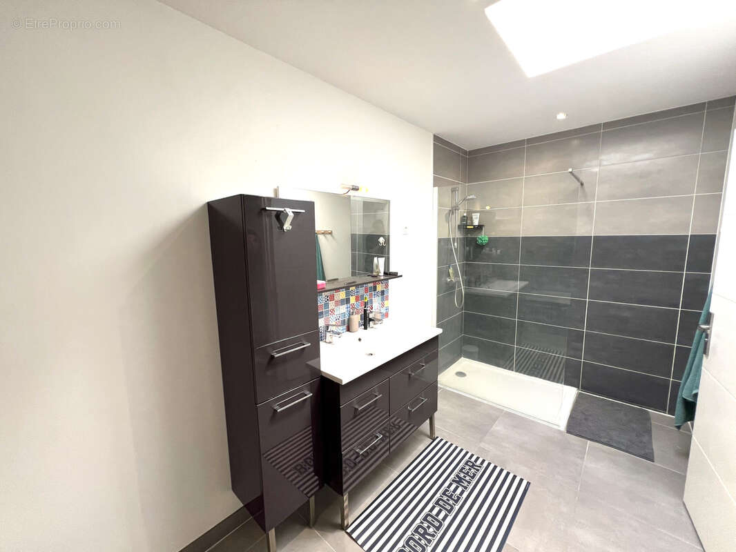 Appartement à SAINT-PERAY