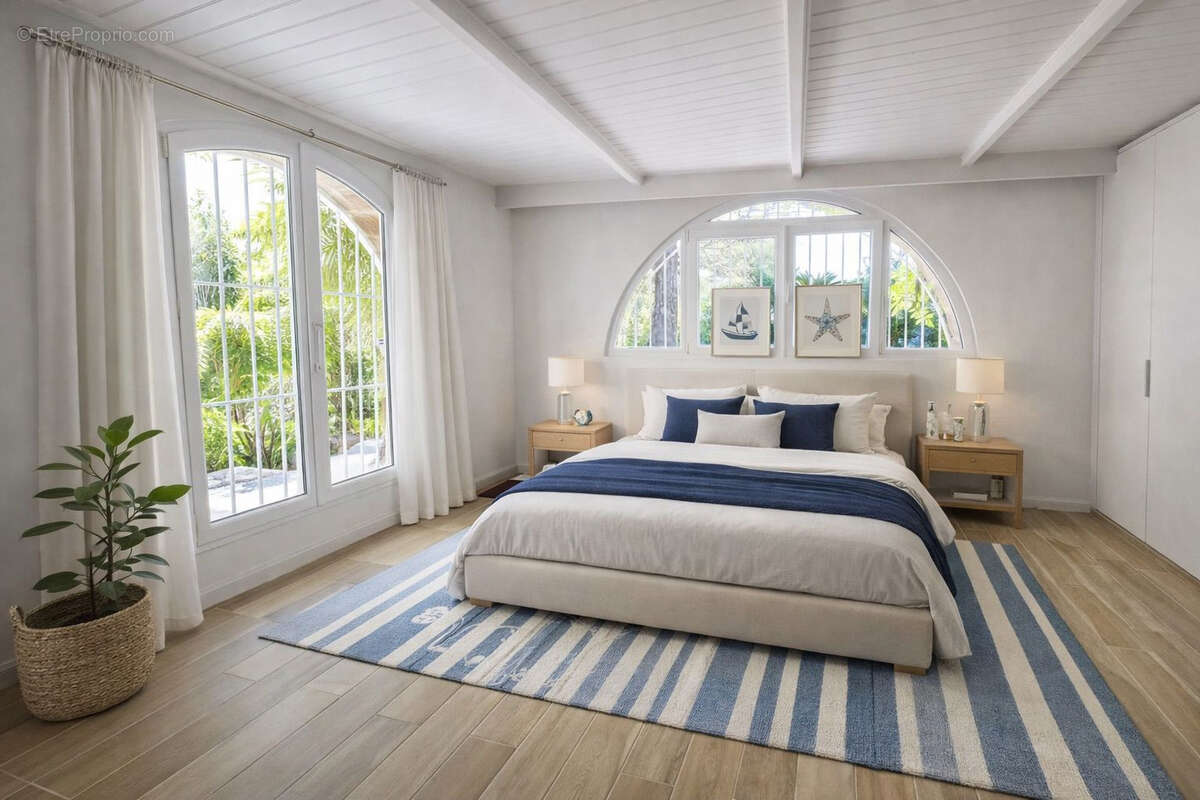 Maison à SAINT-RAPHAEL