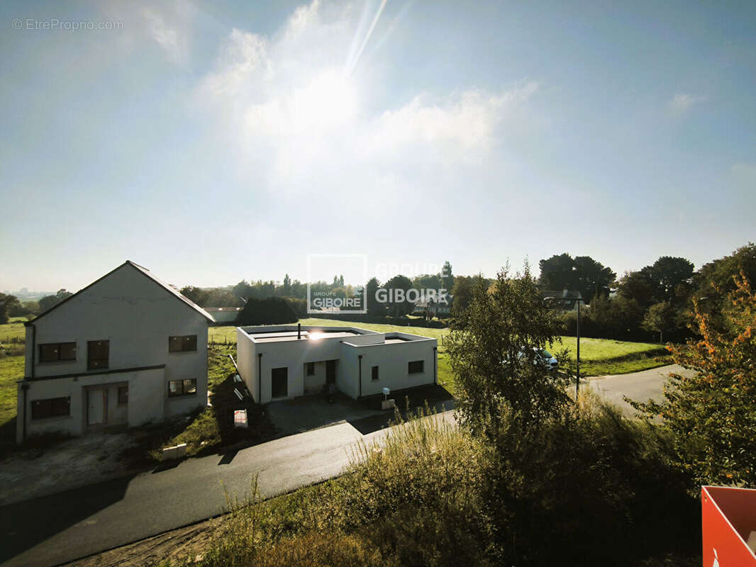 Appartement à VEZIN-LE-COQUET