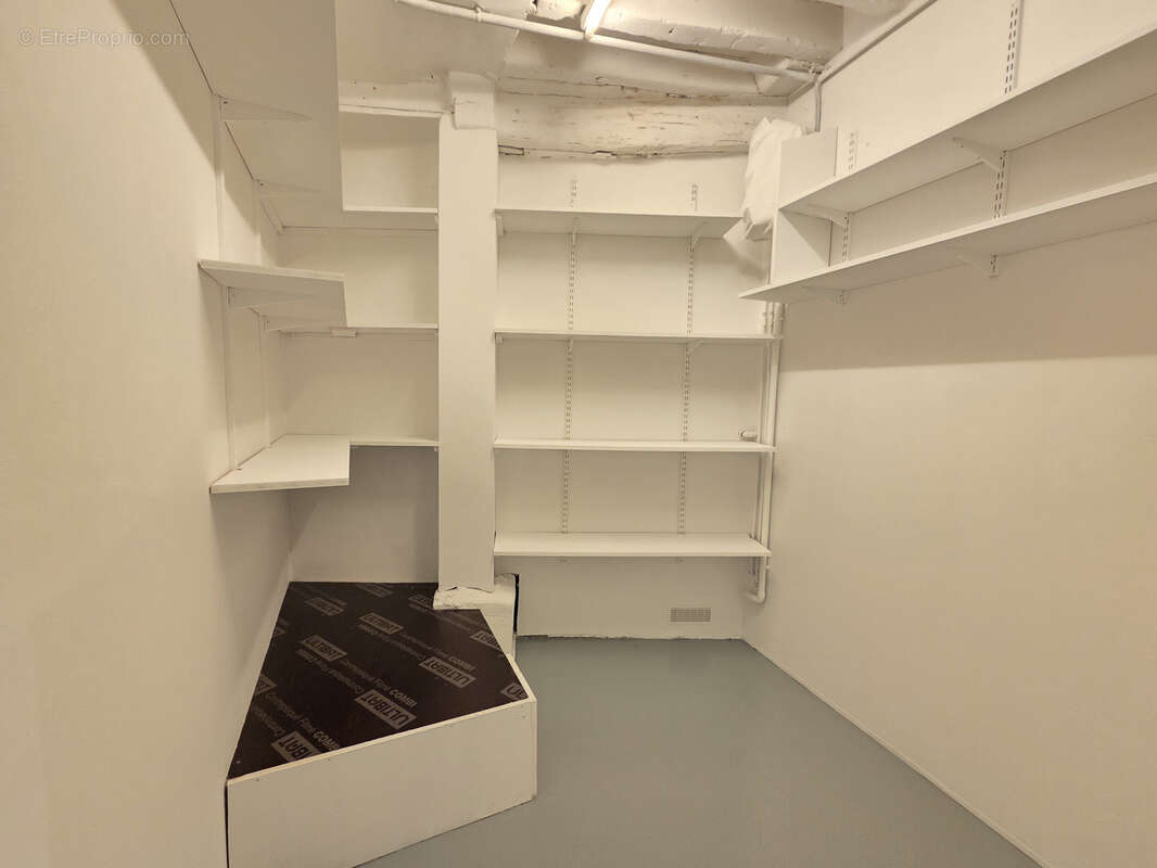 Local commercial a vendre - quartier sentier - photo 11