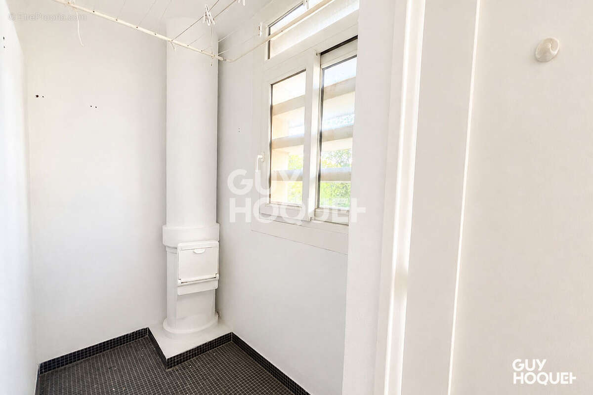 4 pièces + balcon - vue jardin - photo 9