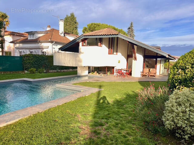 Maison à ODOS