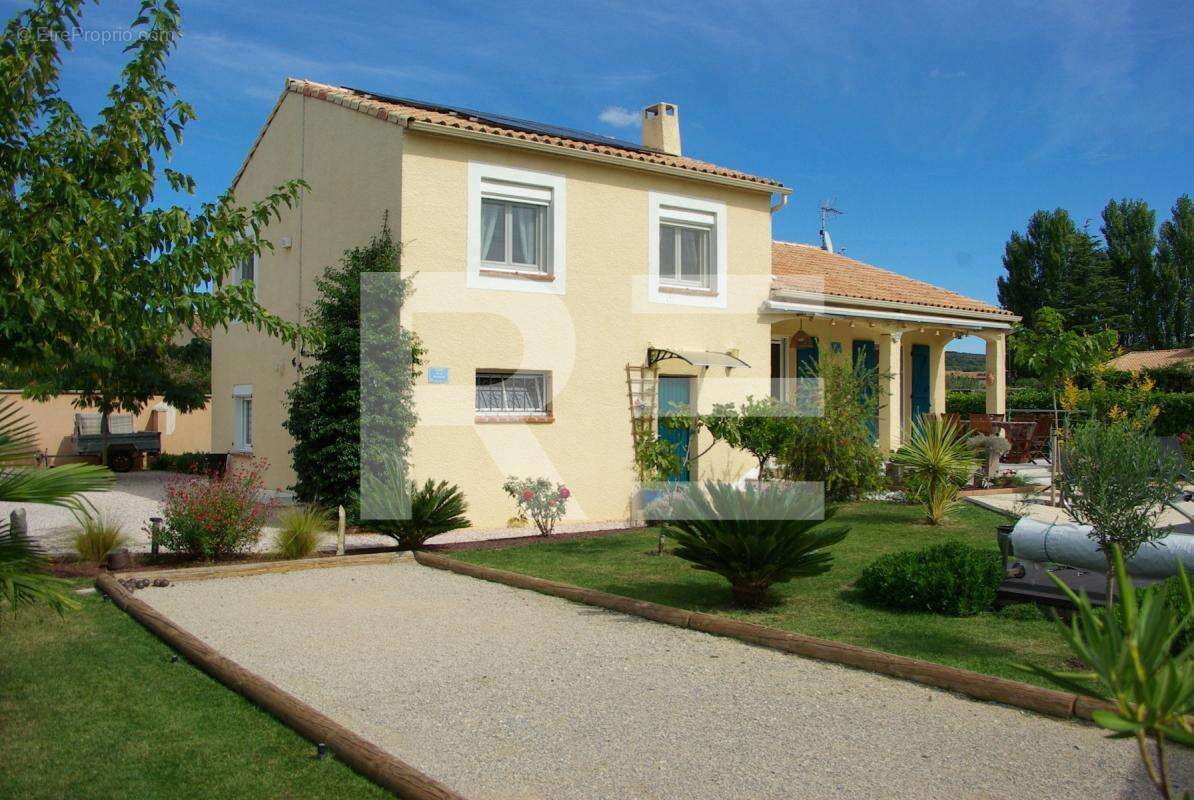 Maison à CLARENSAC