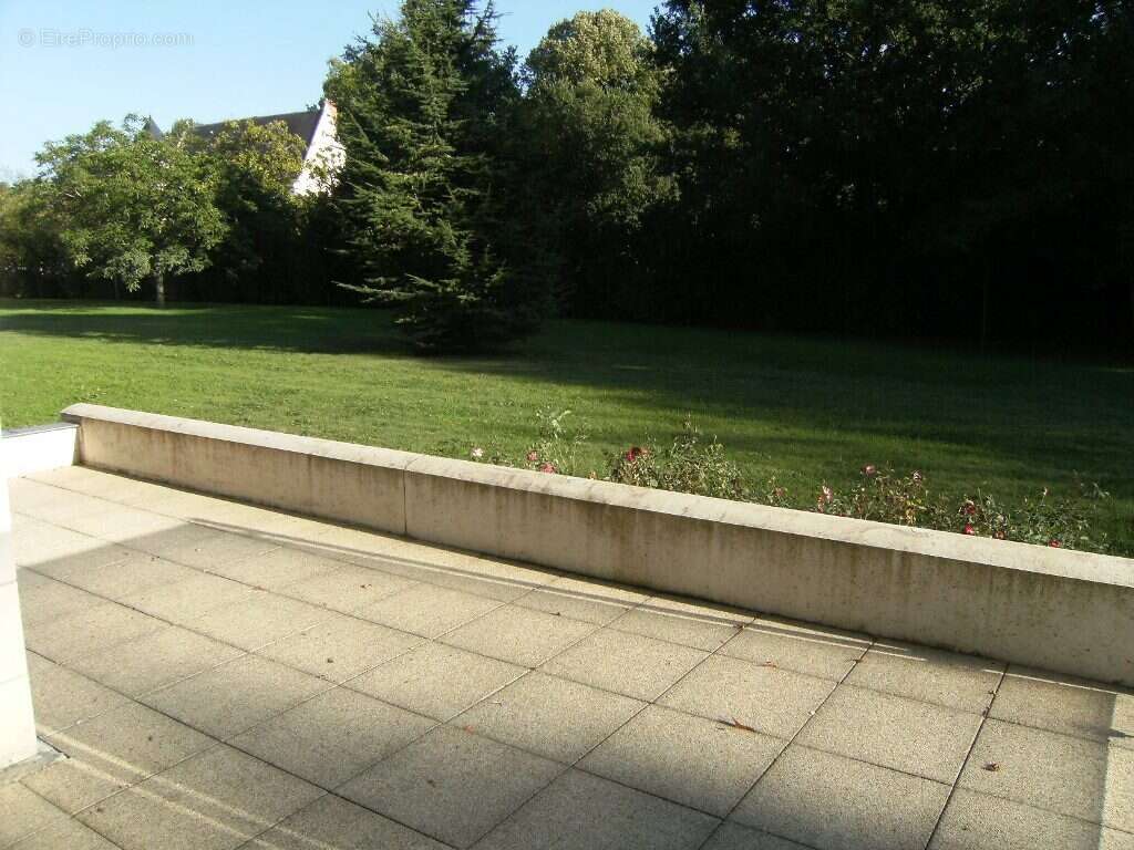 Appartement à SAINT-CYR-SUR-LOIRE