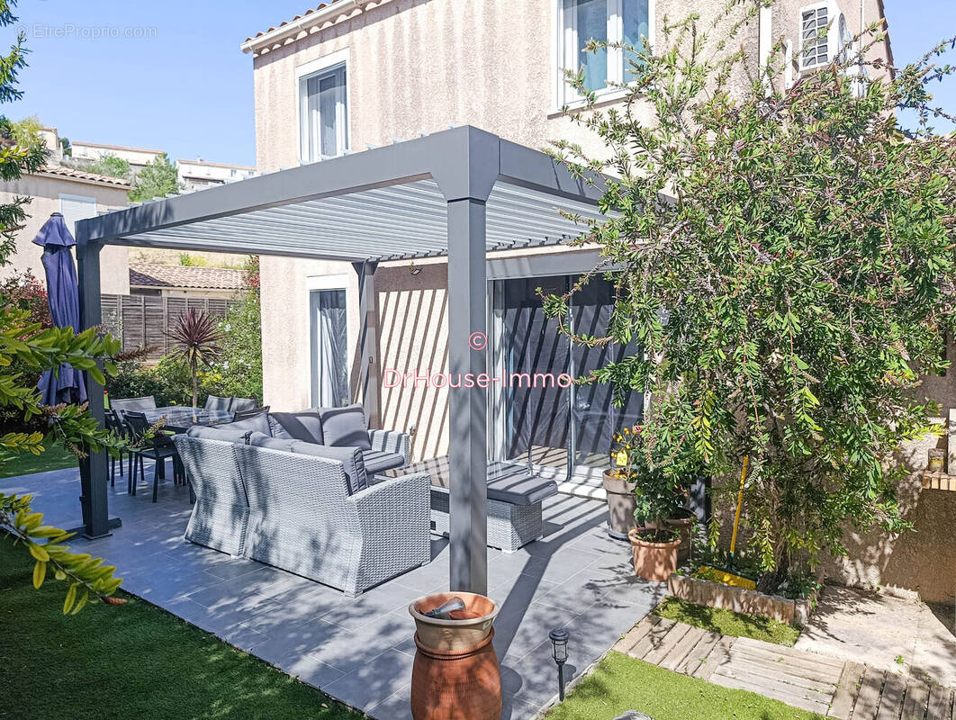 Maison à MARSEILLE-11E
