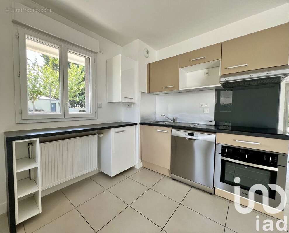 Appartement 55 m² à Sartrouville  - photo 4