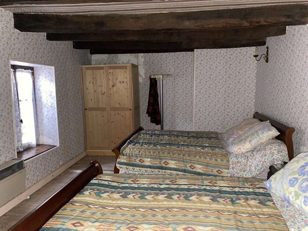 Maison à L&#039;EGLISE-AUX-BOIS