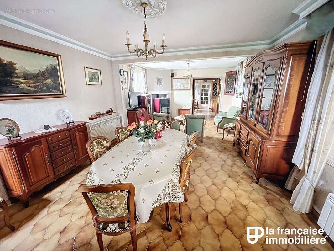 Maison à LIFFRE