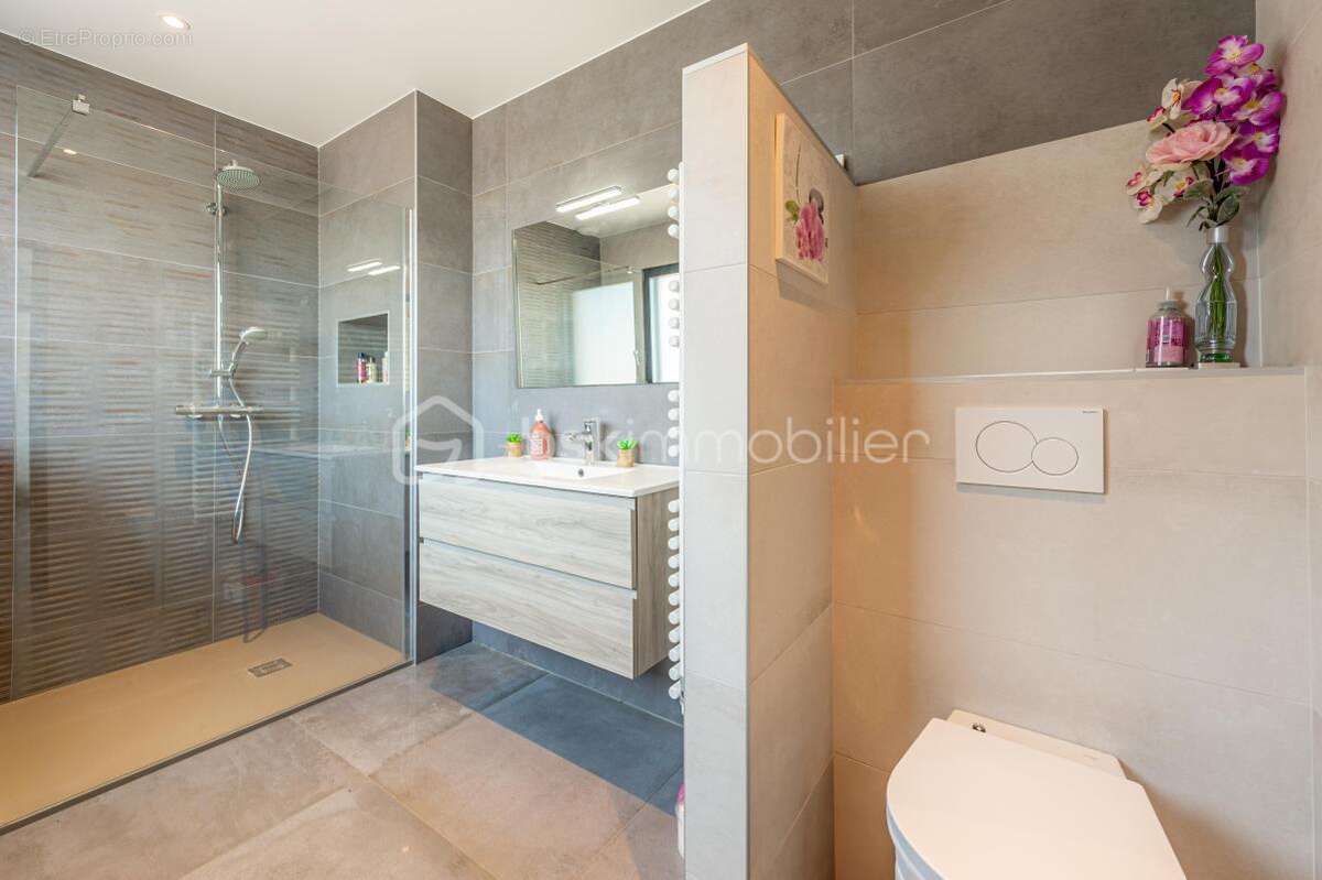 Maison contemporaine avec piscine – DPE A/A - photo 12