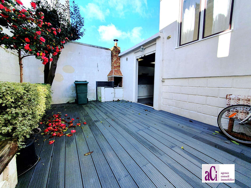 Maison à L'HAY-LES-ROSES