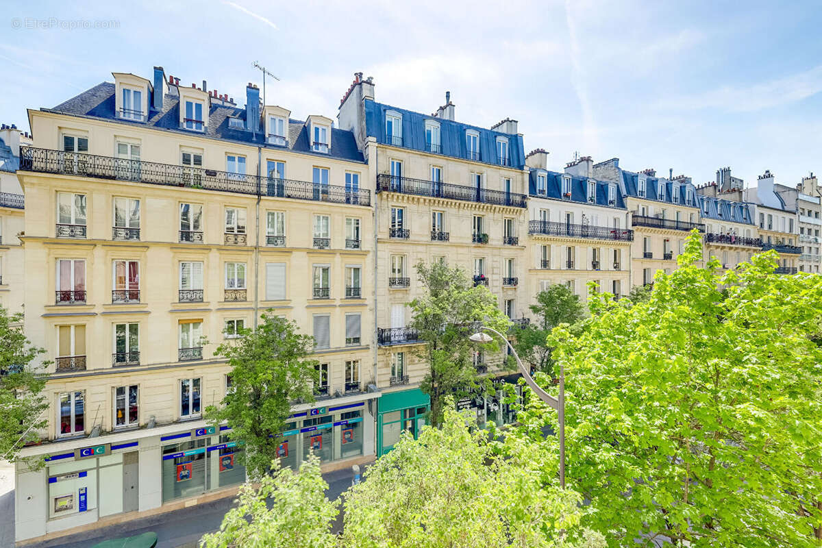 Appartement à PARIS-17E