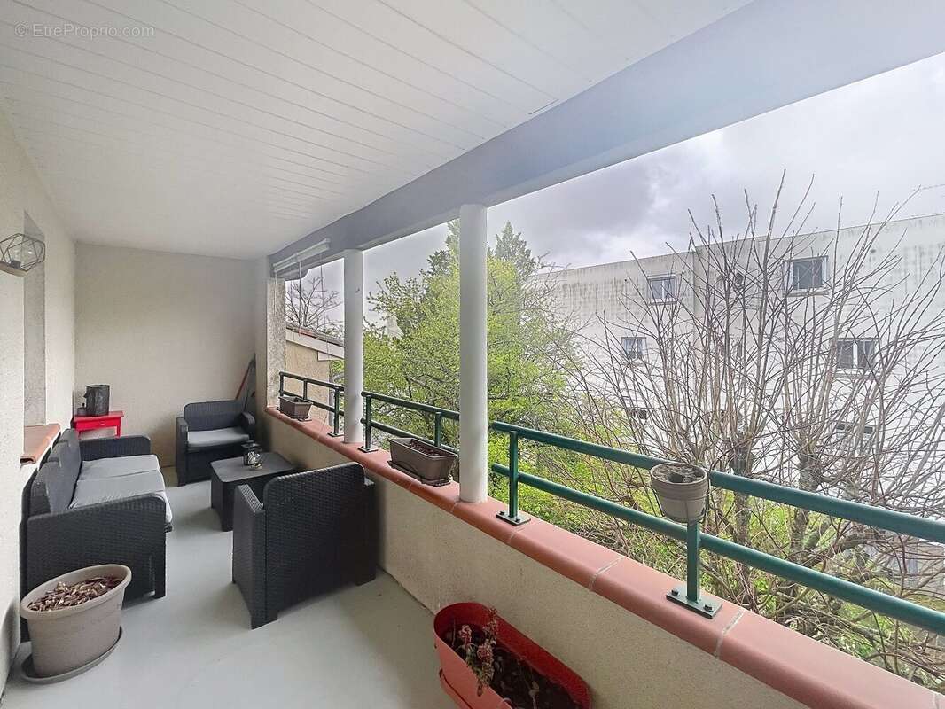Appartement à COLOMIERS