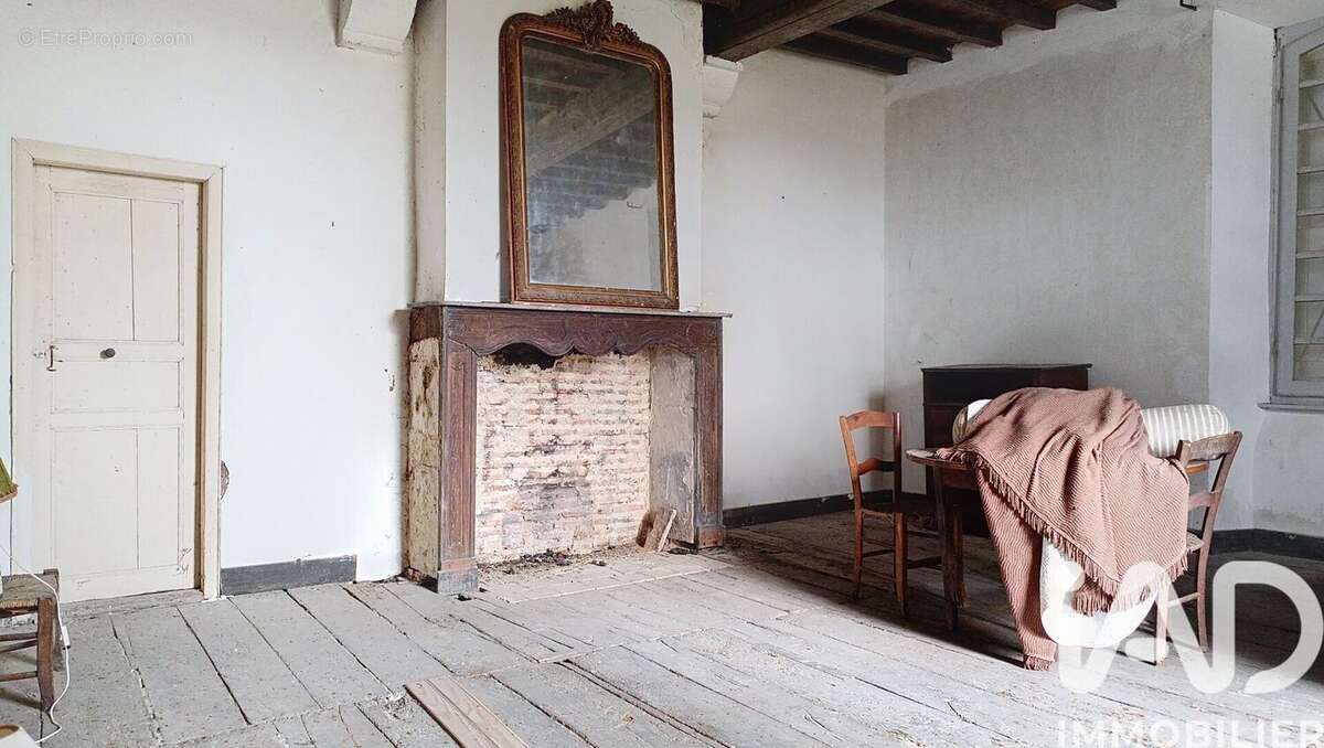 Photo 6 - Maison à LOUVIGNY