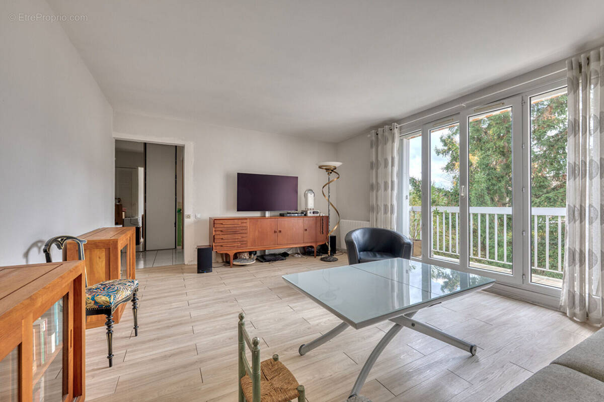 Appartement à YERRES